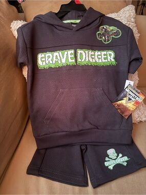 Grave Digger Kids Black Hoodie & Shorts Set